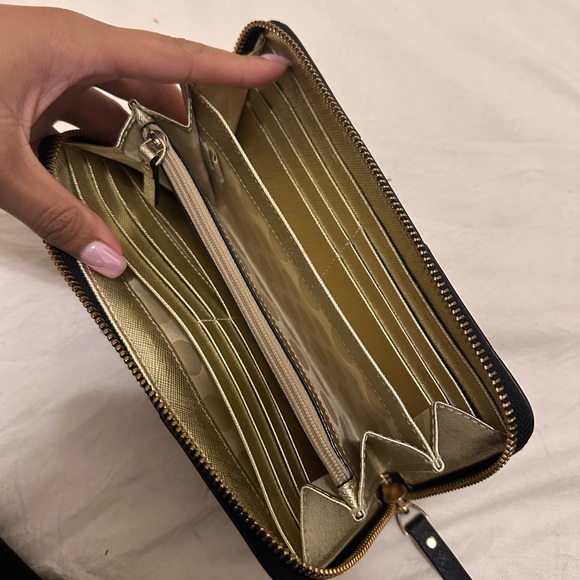 Kate Spade Large Continental Wallet - Picture 3 of 3